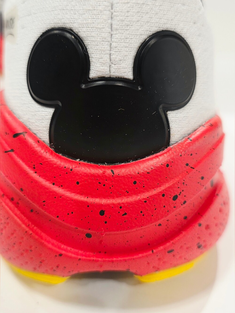 Brooks Ghost Max 2 MICKEY MOUSE RunDisney 2025 Red Black Women's Medium 9 B New - Picture 8 of 16